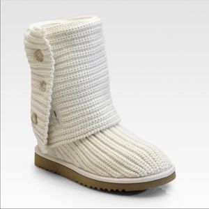 UGG Classic Cardy Cream Boot Discontinued like new